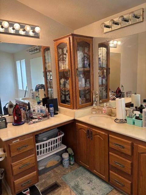 1225 Vienna, Sunnyvale CA: https://media.crmls.org/mediaz/003e82d0-b561-4788-a6bb-5a57d22f0a4b.jpg