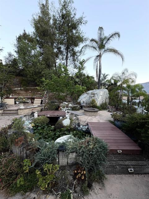 15725 Pauma Valley Drive, Pauma Valley CA: https://media.crmls.org/mediaz/0040114b-15fc-49c6-b501-126ab242e740.jpg