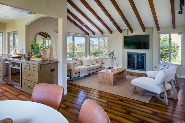 Detail Gallery Image 1 of 1 For 12870 Circulo Dardo, San Diego,  CA 92128 - 3 Beds | 2 Baths