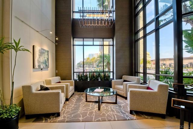700 W Harbor Dr, San Diego CA: https://media.crmls.org/mediaz/0043e65d-0b2b-41a0-92c4-025dde6b7239.jpg