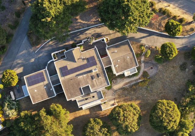 25681 Whip Road, Monterey CA: https://media.crmls.org/mediaz/0043f4e4-9091-45c9-81d1-a7cb09f8db4f.jpg