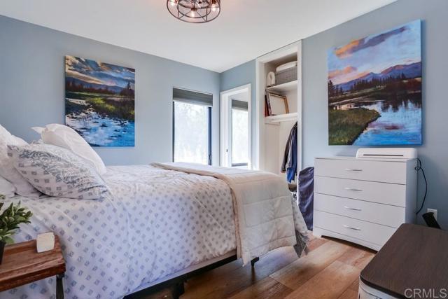 2255 Via Dulcea, Fallbrook CA: https://media.crmls.org/mediaz/0044d35f-fb0a-4d96-92c8-3c544c4244b6.jpg