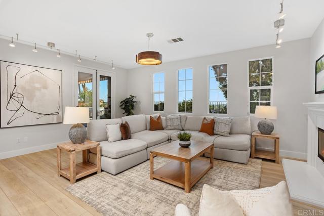 2386 Lapis Road, Carlsbad CA: https://media.crmls.org/mediaz/00450e84-e5ef-4946-bcd9-46d57d977810.jpg
