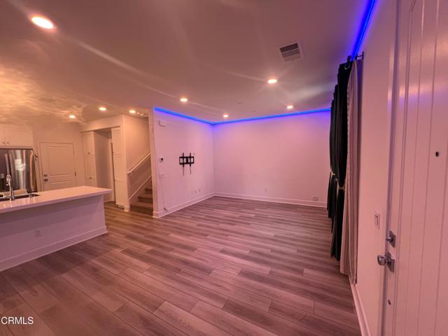 Detail Gallery Image 4 of 34 For 2563 Little Rock Ln, Simi Valley,  CA 93065 - 3 Beds | 2/1 Baths