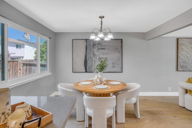 3530 Carlsbad Court, Pleasanton CA: https://media.crmls.org/mediaz/0046d1b2-fe8c-439f-8386-0e67f55c4f70.jpg
