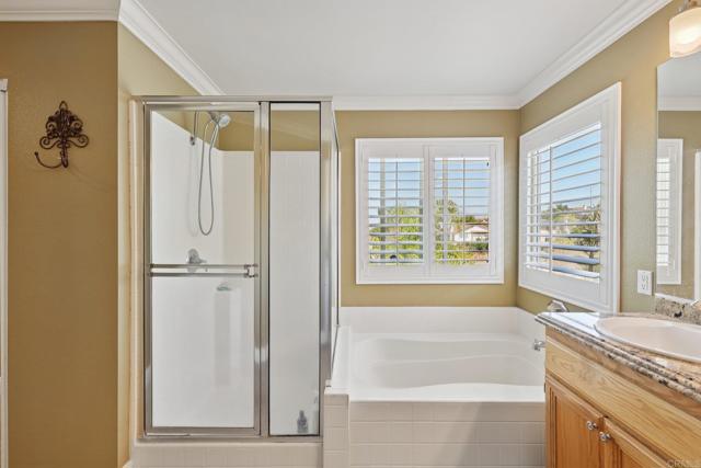 475 Marsh Harbor Drive, San Diego CA: https://media.crmls.org/mediaz/00471877-5539-4719-92d7-c853d66cebbd.jpg