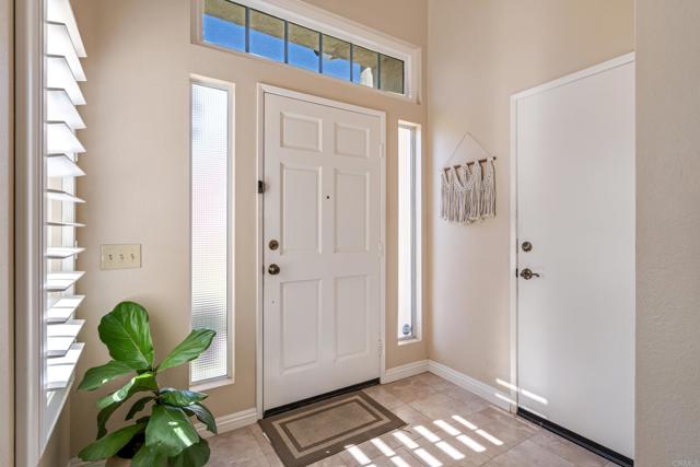 Detail Gallery Image 5 of 46 For 509 Avenida Verde, San Marcos,  CA 92069 - 3 Beds | 2 Baths