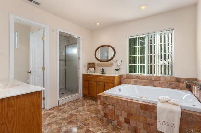 Image 16 of 40 For 1509 Loretta Street