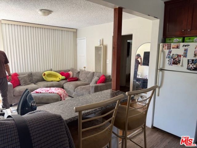 1300 W 218th Street, Torrance CA: https://media.crmls.org/mediaz/004830be-ed30-4efd-b9e6-168d7ed6941b.jpg