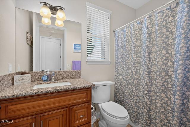 Detail Gallery Image 13 of 42 For 8514 Morningstar Ln, Canoga Park,  CA 91304 - 4 Beds | 4 Baths