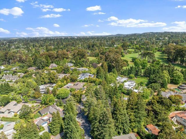 801 Eucalyptus Avenue, Hillsborough CA: https://media.crmls.org/mediaz/0048dd95-429c-4171-8190-3d0c272e1dd6.jpg