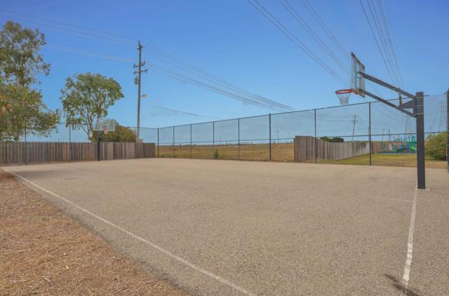 13990 Monte De Oro, Castroville CA: https://media.crmls.org/mediaz/00494383-bdee-42fe-974c-1414e6d0d86f.jpg