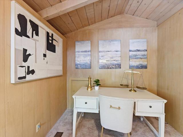 624 Oakridge Drive, Los Altos CA: https://media.crmls.org/mediaz/00497fe5-1a68-4c8d-8f3f-b76163a973ed.jpg