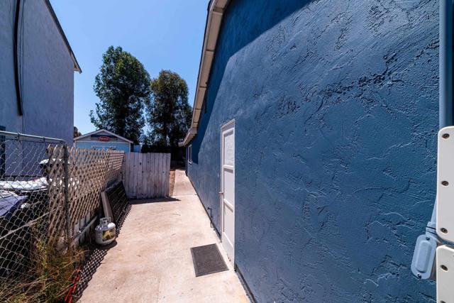 Image 38 of 40 For 1544 Albata Court