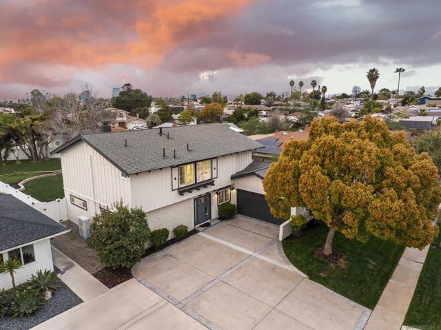 3624 Governor Dr, San Diego CA: https://media.crmls.org/mediaz/004bcb47-d1fe-4851-ac3b-6b8ce6482a6b.jpg
