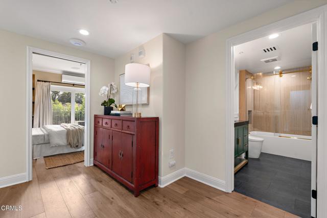 Detail Gallery Image 18 of 29 For 108 S El Molino Ave #106,  Pasadena,  CA 91101 - 3 Beds | 2/1 Baths