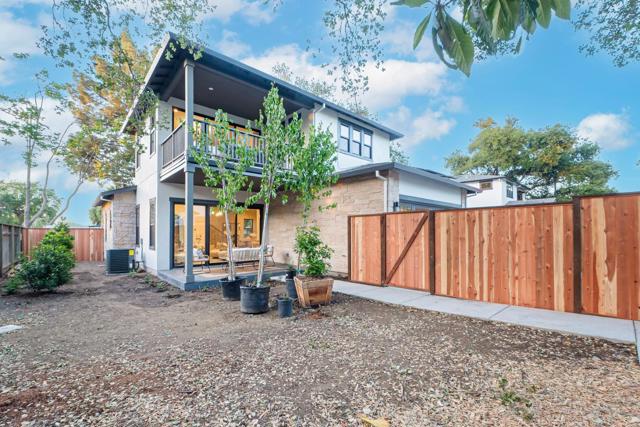 763 Cuesta Drive, Mountain View CA: https://media.crmls.org/mediaz/004c8738-4dfd-4cf5-9b7d-5ce350598232.jpg