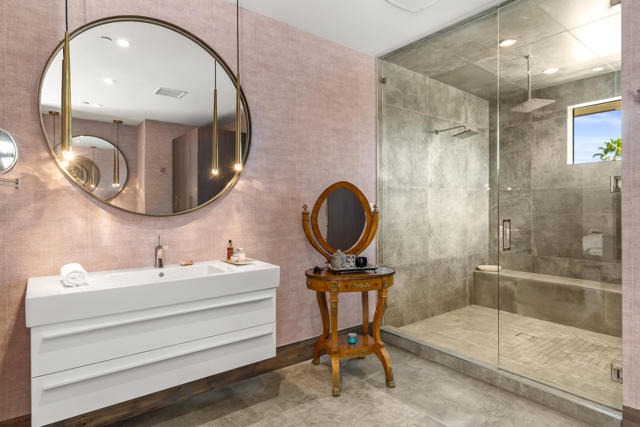 427 N Avenida Caballeros, Palm Springs CA: https://media.crmls.org/mediaz/004d967f-10d7-4303-979c-36d15cd914bd.jpg
