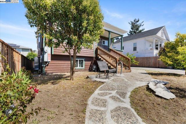 Image 2 of 17 For 3060 Pleitner Ave