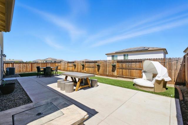 1900 Lotus Court, Hollister CA: https://media.crmls.org/mediaz/004fe6eb-92c7-469a-af80-f221fc8ff027.jpg