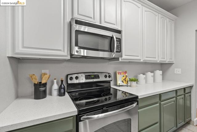 Image 16 of 47 For 330 Park View Ter  104