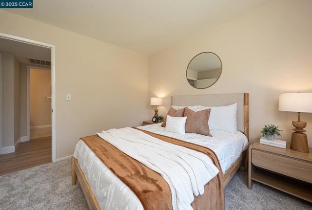 2128 Presidio Ct, Danville CA: https://media.crmls.org/mediaz/0052beeb-0ff5-4f60-b014-8970c5c909ed.jpg