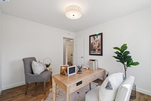 1515 Grove Way, Concord CA: https://media.crmls.org/mediaz/00534351-31fd-4d12-8746-6a0583df368f.jpg