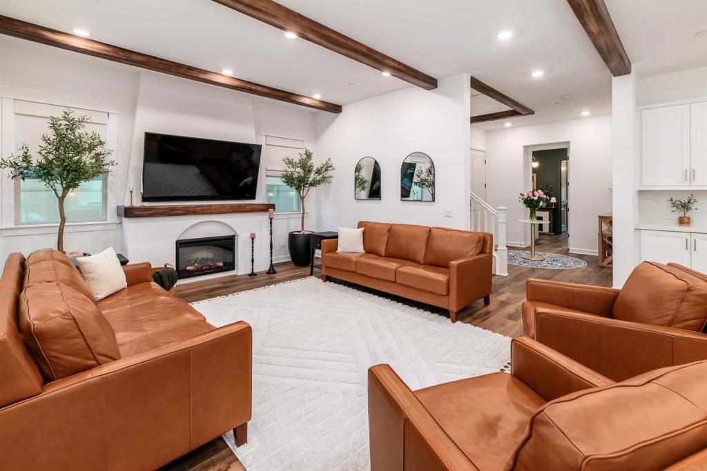 587 Gateway Lane - photo 3