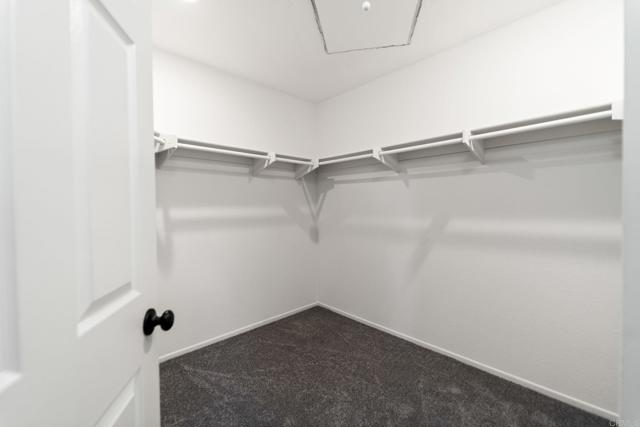 Image 23 of 40 For 970 Somerset Court F