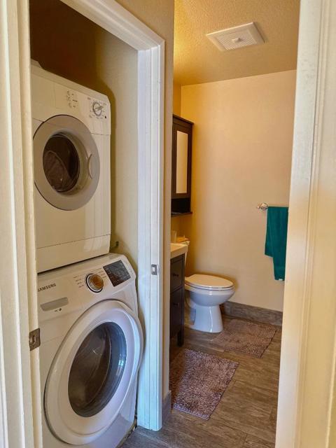 178 Sunwood Meadows Place, San Jose CA: https://media.crmls.org/mediaz/0057c295-4d41-4747-9974-16df47a59fc8.jpg