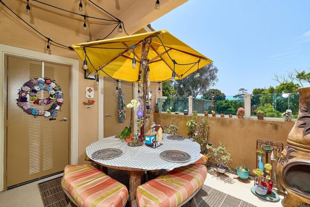 2744 Carlsbad Blvd., Carlsbad CA: https://media.crmls.org/mediaz/00586def-6a14-4f5f-a967-d68638349940.jpg