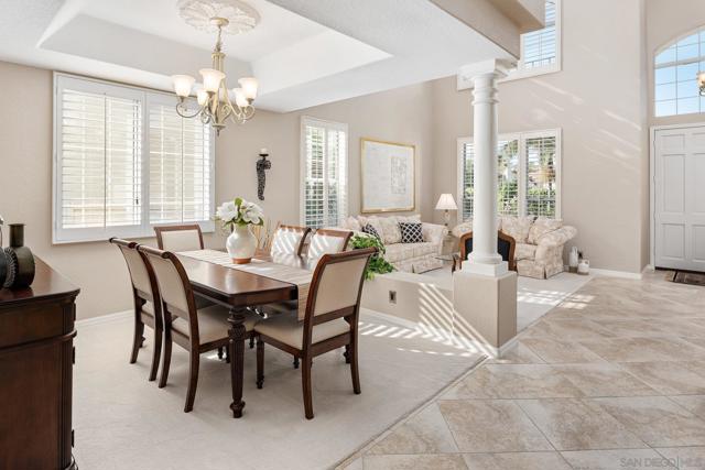 18027 Chieftain Ct, San Diego CA: https://media.crmls.org/mediaz/005c32de-85c7-4f73-9dcd-3a657438e6cb.jpg