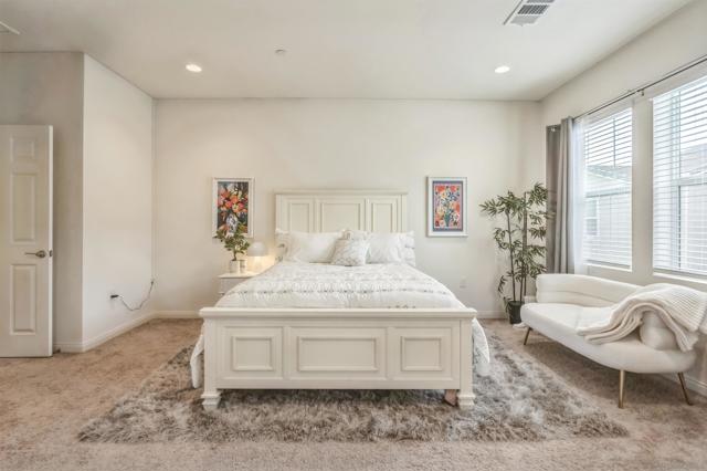 2018 Barite St, Spring Valley CA: https://media.crmls.org/mediaz/005c3f45-4aa9-401c-96a3-6c6275dc89f8.jpg