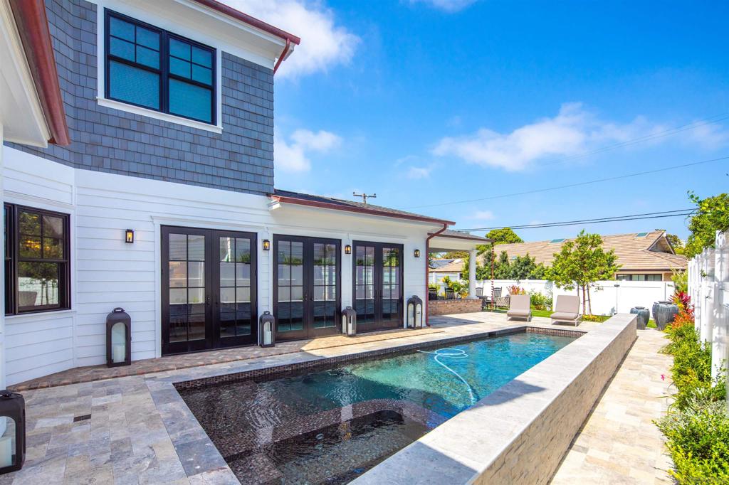 MLS #250001296SD img 14