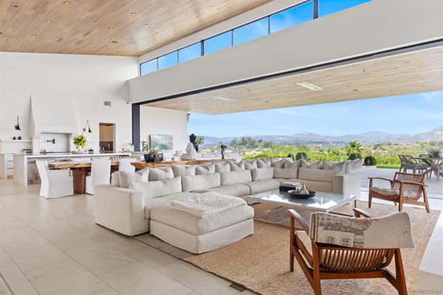 Image 21 of 52 For 5516 La Crescenta