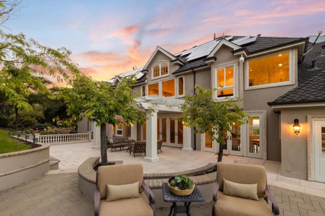 16541 Cypress Way, Los Gatos CA: https://media.crmls.org/mediaz/005d46ce-994e-4551-b103-a411a34db4fb.jpg