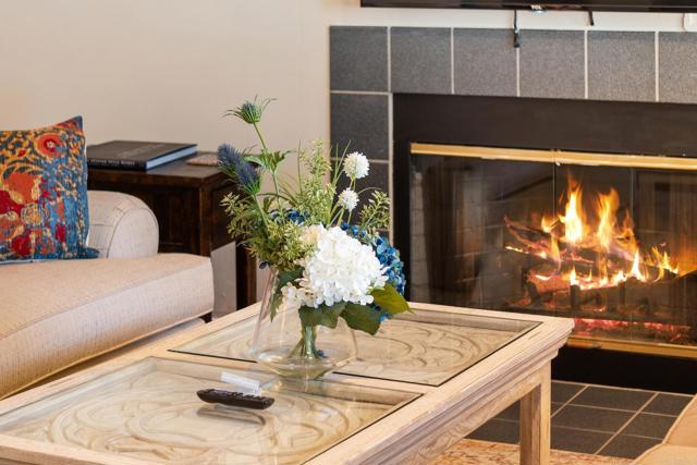 Detail Gallery Image 11 of 34 For 853 C Ave, Coronado,  CA 92118 - 4 Beds | 2 Baths