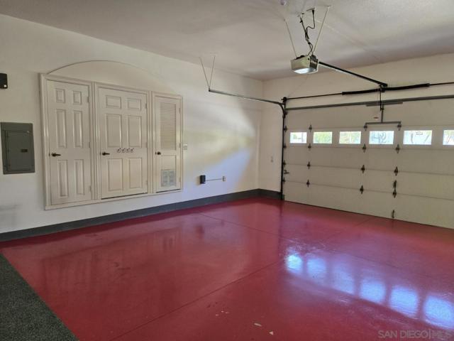 6727 Cavite Ct., San Diego CA: https://media.crmls.org/mediaz/005d99f6-2590-4286-b35a-e3d028dee610.jpg