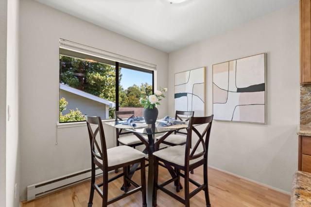 938 Clark Avenue, Mountain View CA: https://media.crmls.org/mediaz/005dd7ed-8994-4bf0-95f1-6b3e52b854a0.jpg