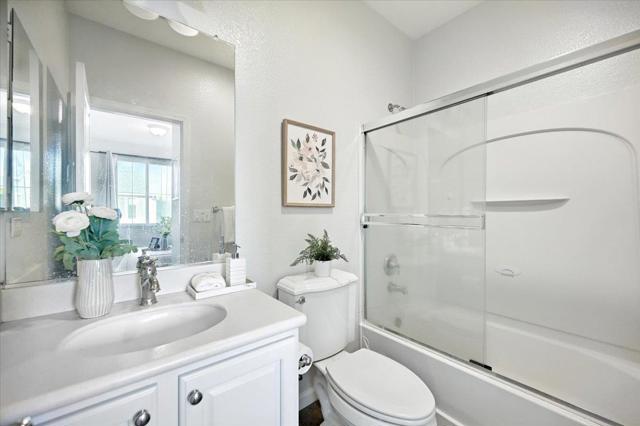 917 Alegre Place, San Jose CA: https://media.crmls.org/mediaz/005e763b-6a01-49d6-b3fb-bb8e03b36618.jpg