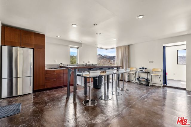 63131 Rocking Chair Road, Joshua Tree CA: https://media.crmls.org/mediaz/005ec1f2-87b7-4aeb-87ac-ab862247c95c.jpg