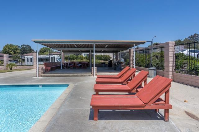 12151 Wintercrest Drive, Lakeside CA: https://media.crmls.org/mediaz/005f3bec-9afe-42bc-b0d7-52e11c137cf8.jpg