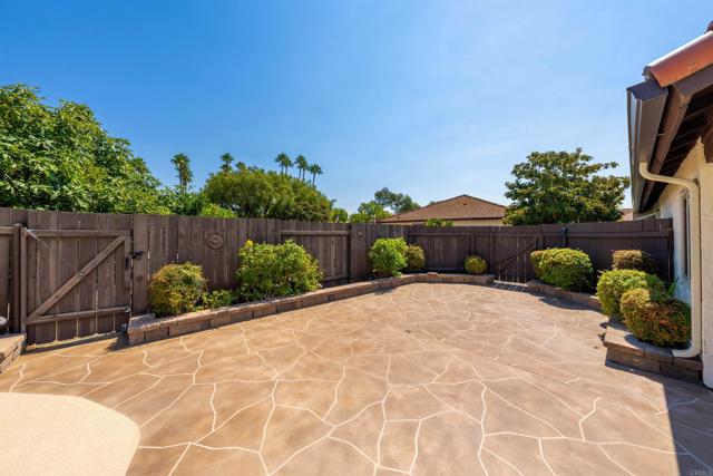 Image 37 of 46 For 17780 Cumana Terrace