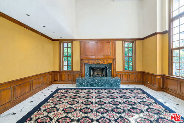 Image 10 of 38 For 4618 Westchester Drive