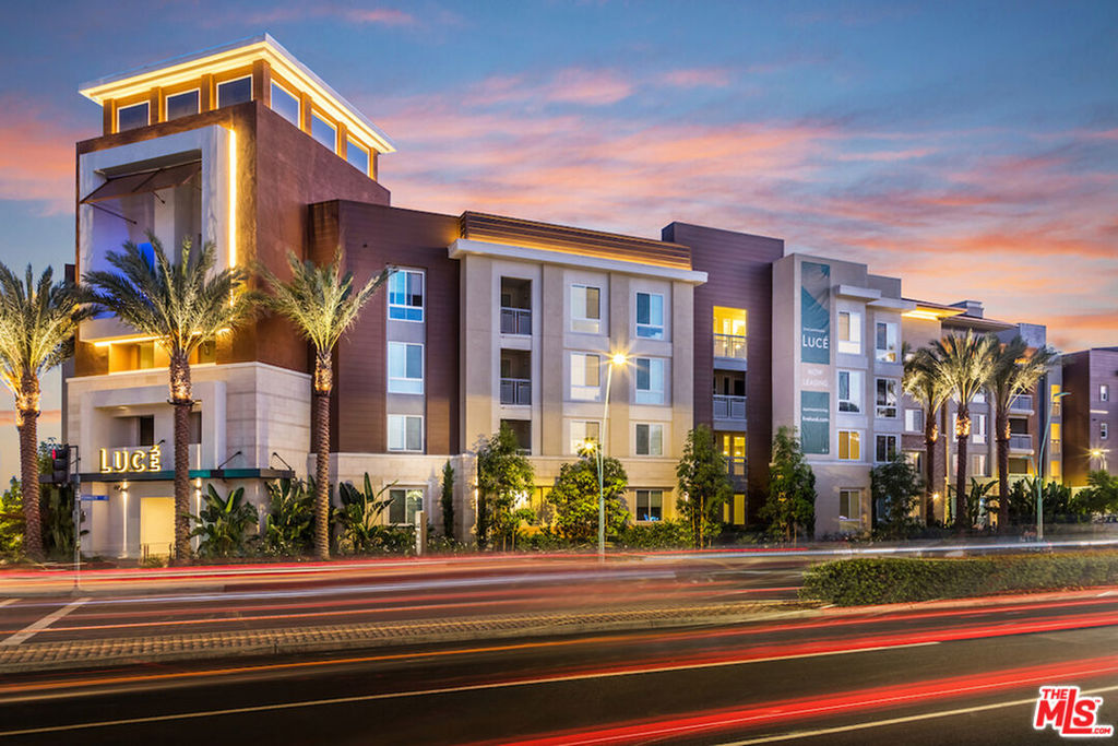 7290 Edinger Avenue #1015
