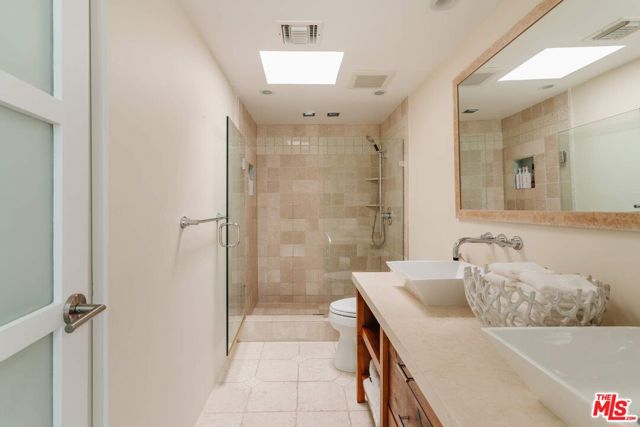 25124 Malibu Road photo 15