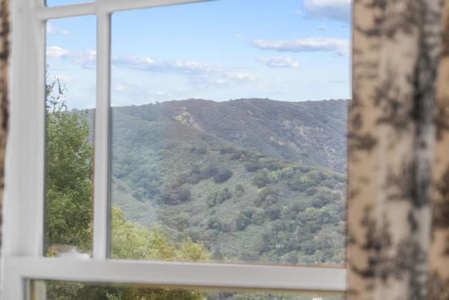 18101 Idylwild Road, Los Gatos CA: https://media.crmls.org/mediaz/0061aa1f-34bb-4c47-9450-e829298a77a8.jpg