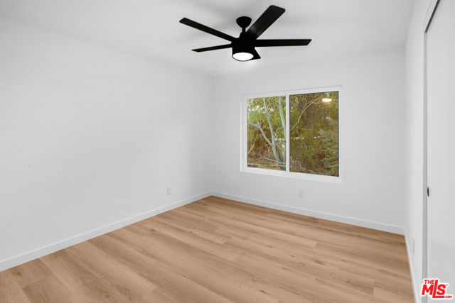 10649 Willowbrae Avenue photo 21