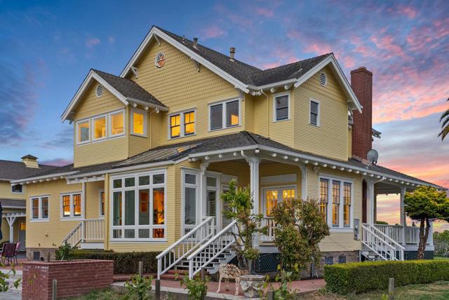 180 Dicicco Terrace, Watsonville CA: https://media.crmls.org/mediaz/0062feaf-3cce-4326-83fd-1575c8e4347b.jpg