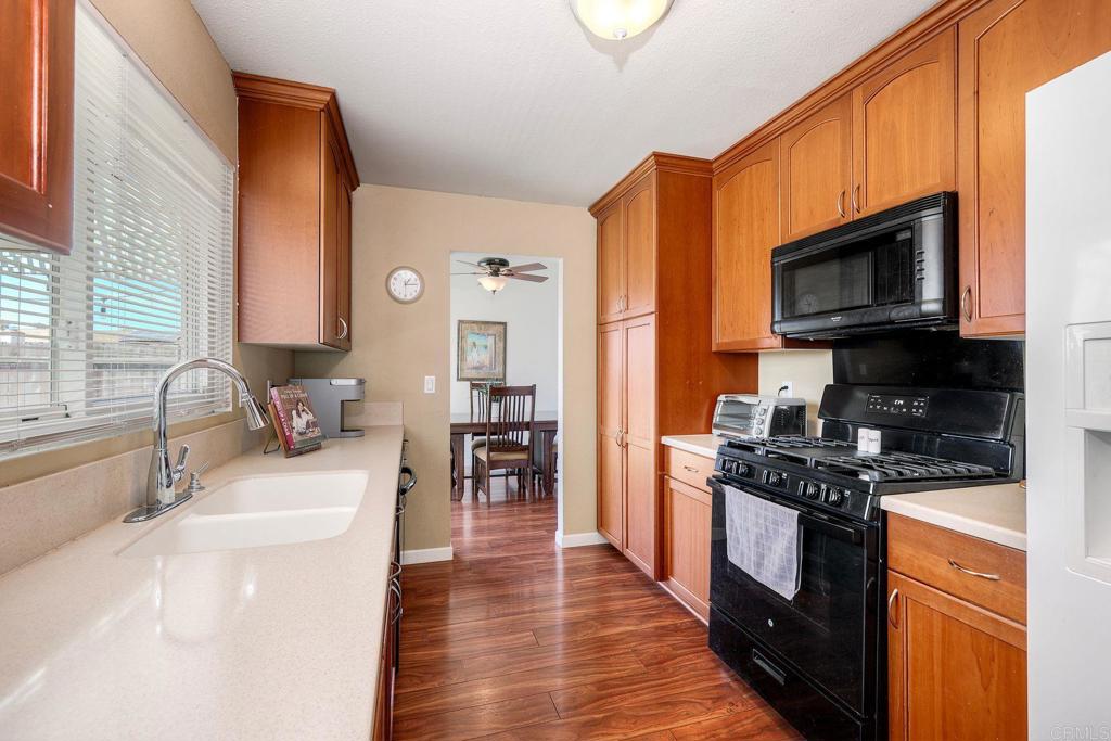 1114 Red Hawk Way - photo 16